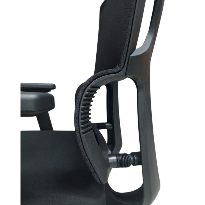 Regal Mesh Back Manager Chair - Image 4